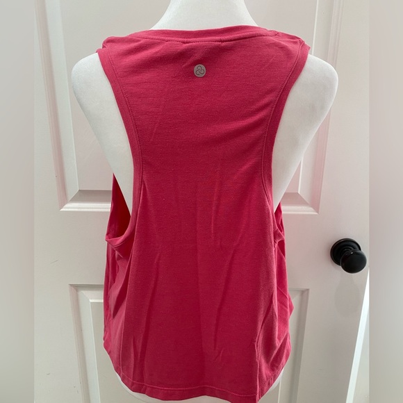Zella Tops - ZELLA Hot Pink Tank Top